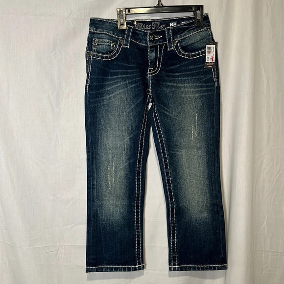 Miss Me Denim - Nwt Miss Me denim capris / “crop” size 25